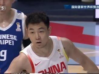 世预赛中国男篮赢下关键战，五人得分上双，新星首秀11分网页链接