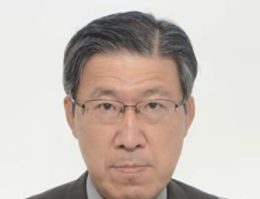 烦人！【军事 日本正式设立“国家情报局”】附图，第一任局长。当地时间7月31日，