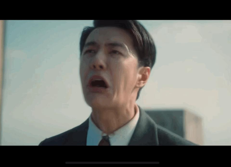 看到他就想起花花的保护伞多大 