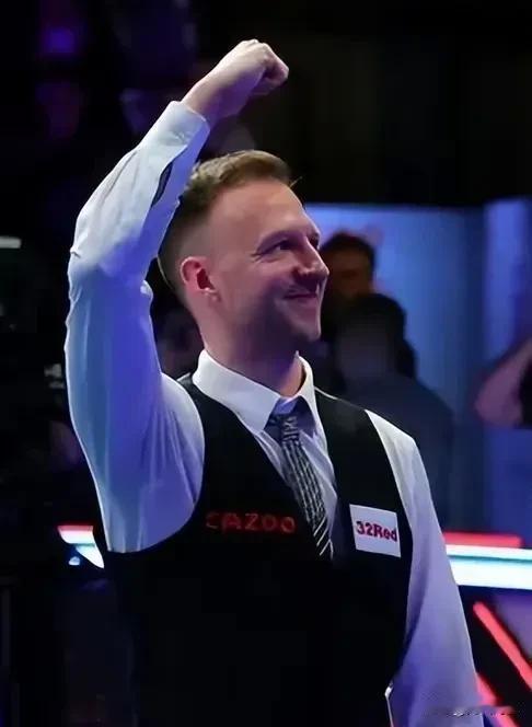 斯诺克王者惊天翻盘，中国天才止步半决赛，决赛对阵悬而未决。
11月15日凌晨，斯