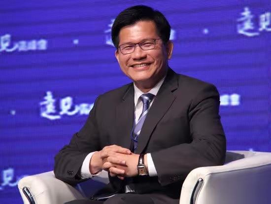 这事儿说到底就一句话：你非要请不该请的人，那就别怪人家不给你面子。

5位缺席的