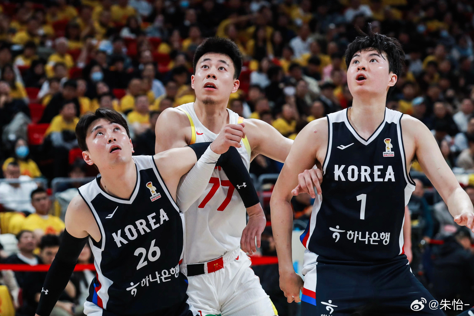 金最后这球进了，一整个舆论也翻过来了。。。。哎 只能说太可惜了 中国男篮vs韩国