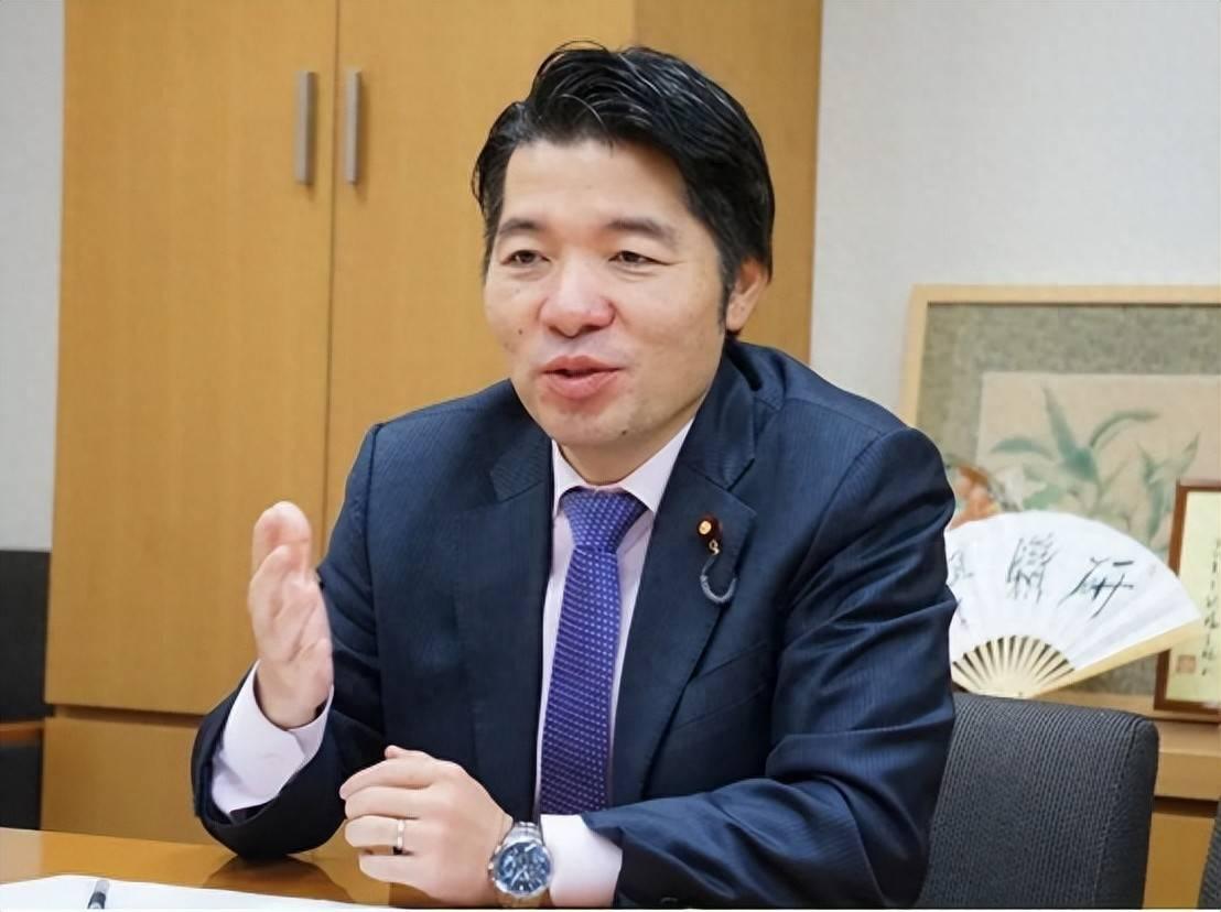 原来这次日本跨党派议员访华是主动申请的，并非中方邀约。

开始我做切片还纳闷，这