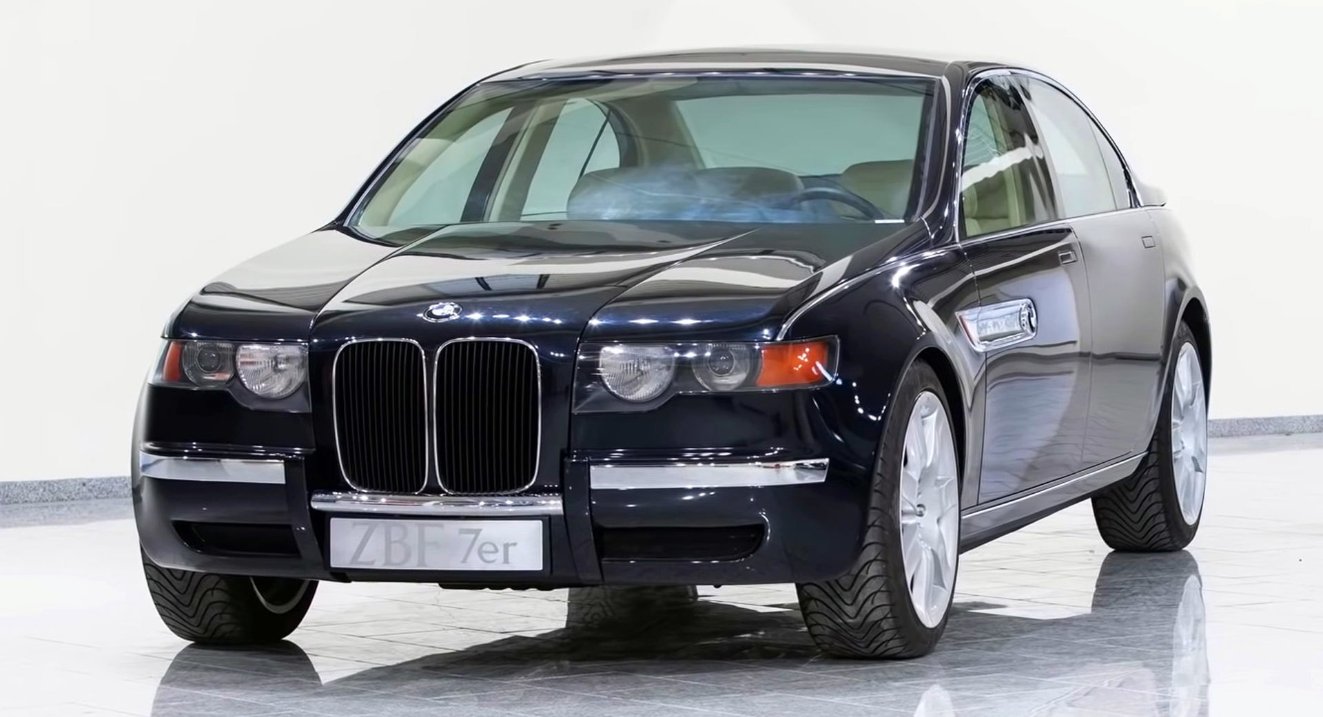 从1996年ZBF 7er上纵向双肾格栅的大胆尝试，再到今天4er、M3、M4的