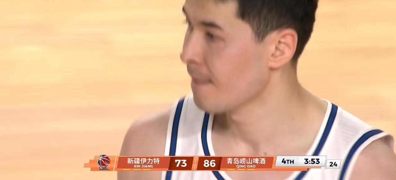 2025年12月24日晚，新疆队79比97惨败给青岛男篮，这场比赛看得人闹心。
