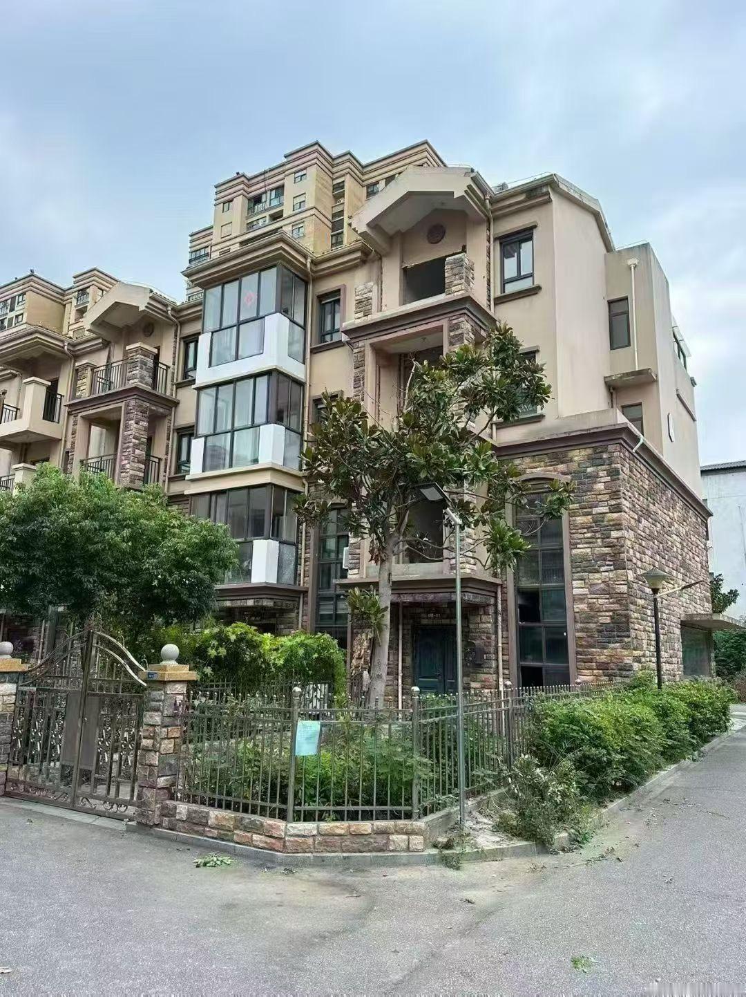 据说南京这套别墅只要66万，这可是捡大漏了，是房子哪里有问题吗？