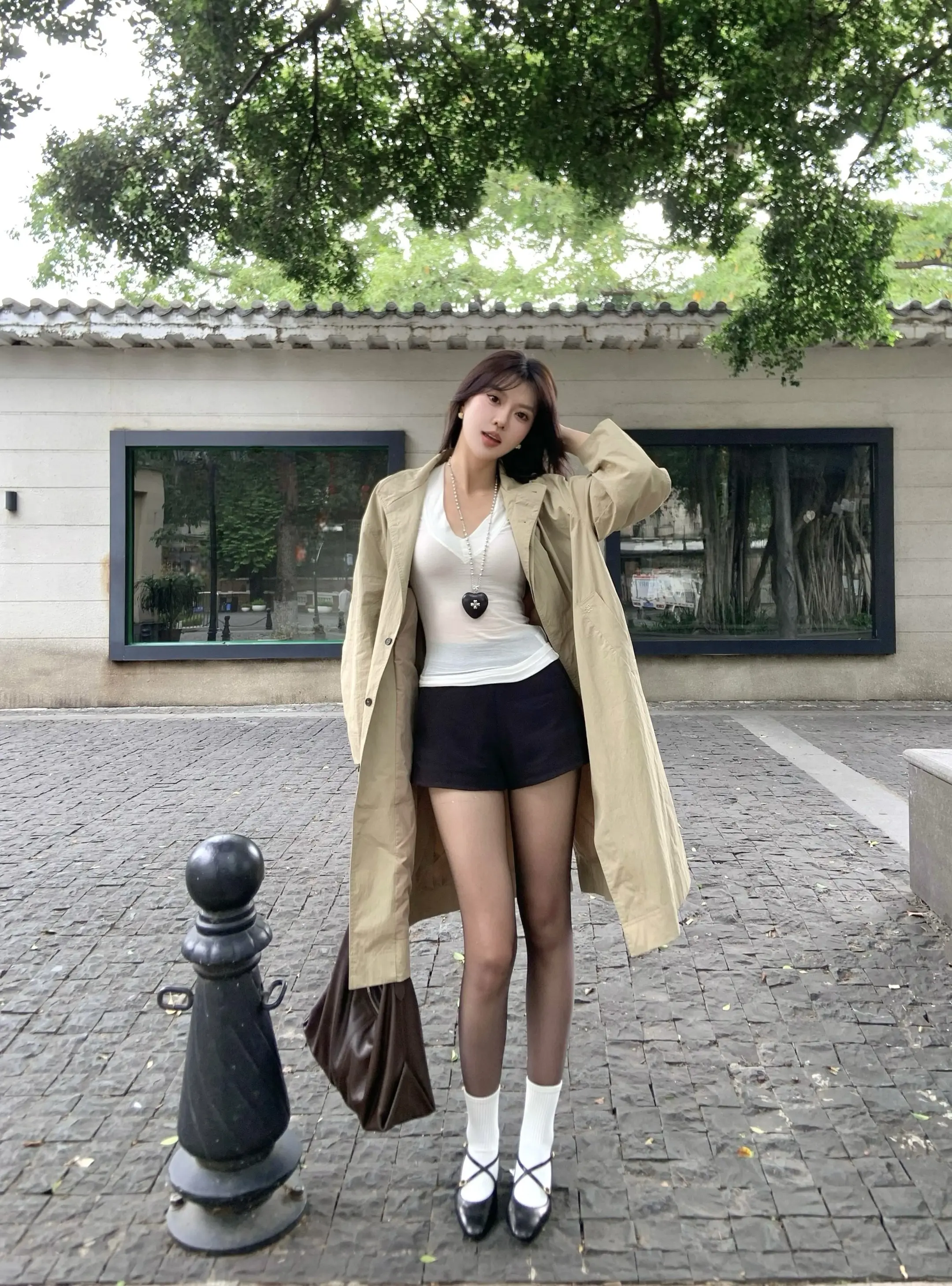 pick一套一起约会。