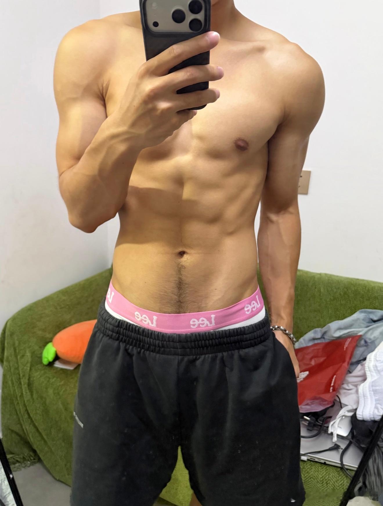 猛男就该穿……！ ​​​