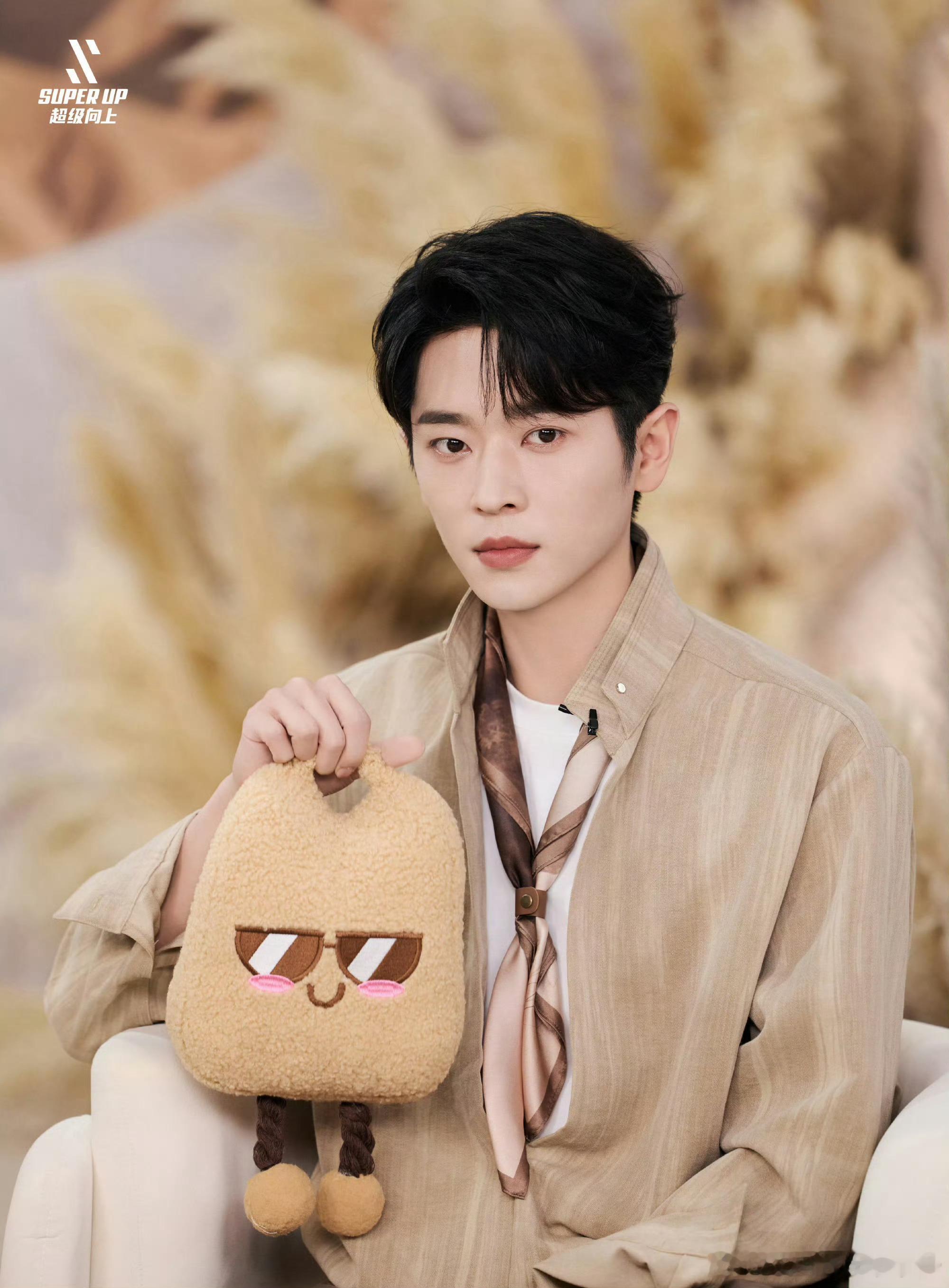 丞磊新🫓来了！🐧IP剧《京洛再无佳人》 ，你期待吗？ 