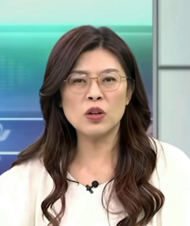 郑丽文一句话翻盘！
“一国两区”拉爆国民党支持率！


郑丽文最近的一句话，
让