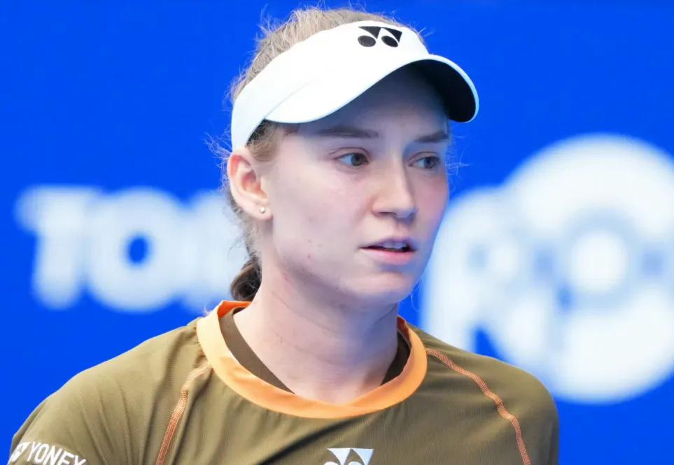 零封对手  美人夺冠

2026WTA500宁波网球公开赛女单决赛，世界女子排名