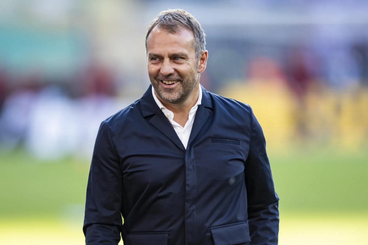 巴萨的新帅会是谁呢？会是纳格尔斯曼、弗里克、哈维-阿隆索、德泽尔比四人之一吗？现