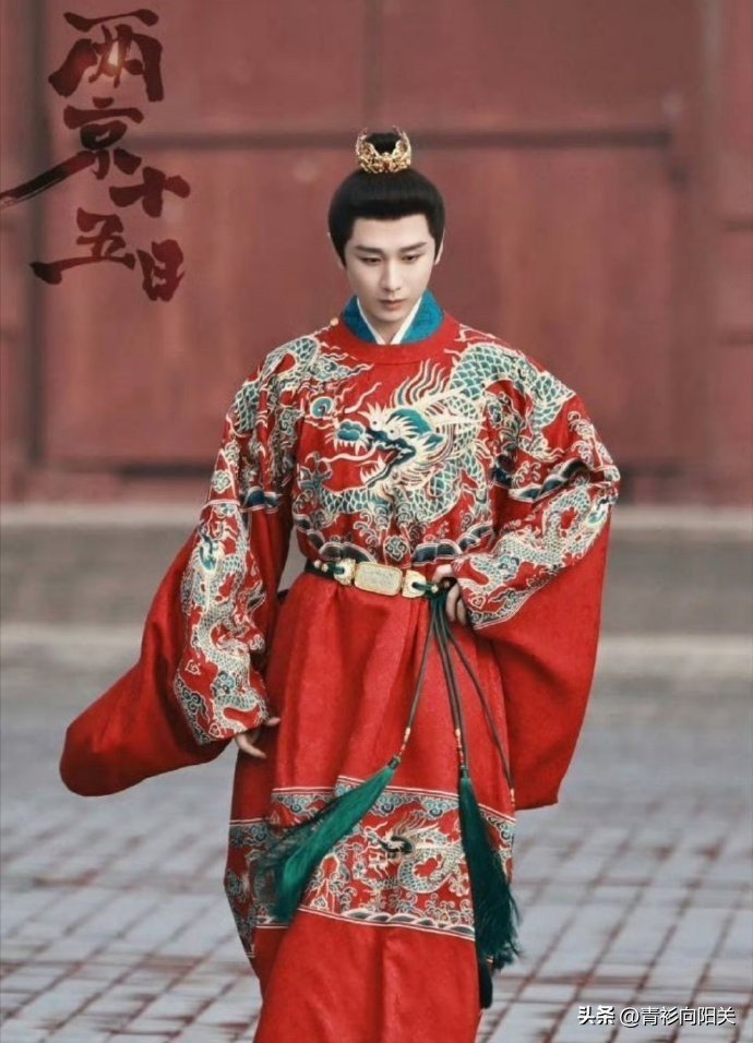 古偶两尊天花板🔥王鹤棣成毅一个霸气痞帅，一个清冷破碎谁才是你心中最适合古装的人