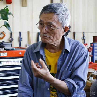 田世信，1941年出生，北京人，北京艺术学院毕业，他身兼数职，
中国美术家协会会