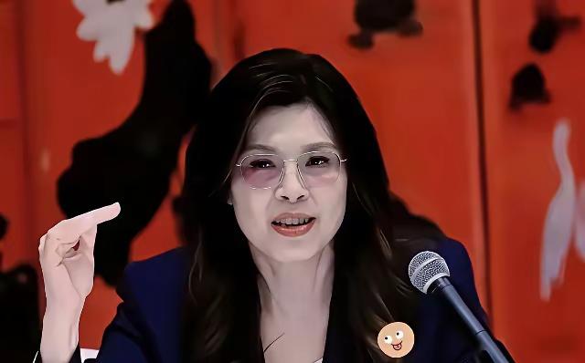 终究还是错付了！那个曾被捧成“希望”的女人，彻底撕下了伪装——大陆的好处刚落袋，
