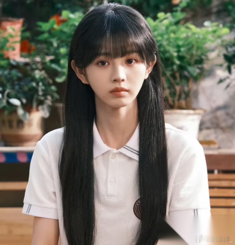 不得不说 田曦薇这人真有意思 手握众多资源竟然一直 不火！ 田曦薇出演了好几部女