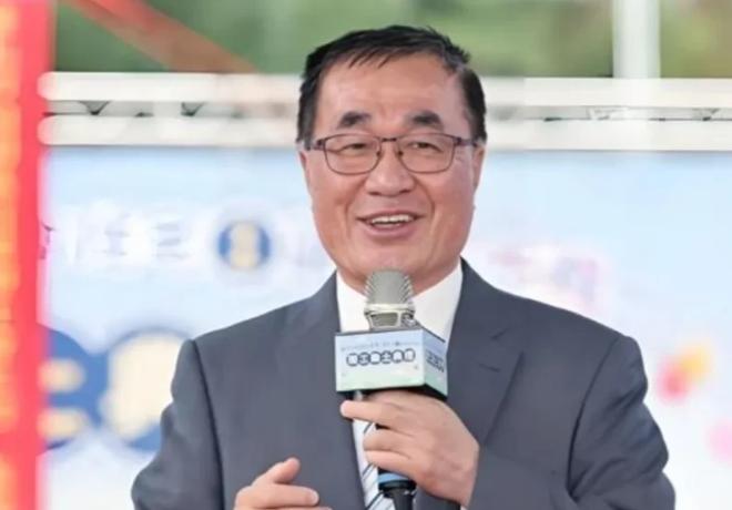 中美会谈还没几天，大陆还是希望台湾以和平的方式处理问题，可是这几天，台湾的牛鬼蛇