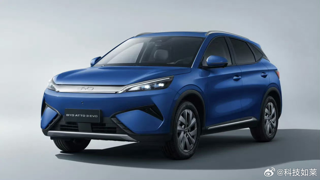 比亚迪ATTO 3 Evo正式登陆英国，起售价3.9万英镑，这是要用实力改写欧洲