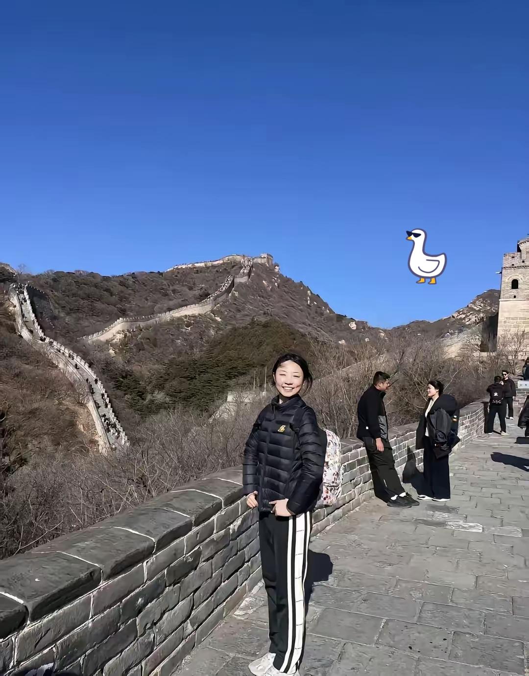 这姑娘的长相自带“正气”，骨子里的家国情怀更是藏都藏不住！
 
湖南一师的大四女