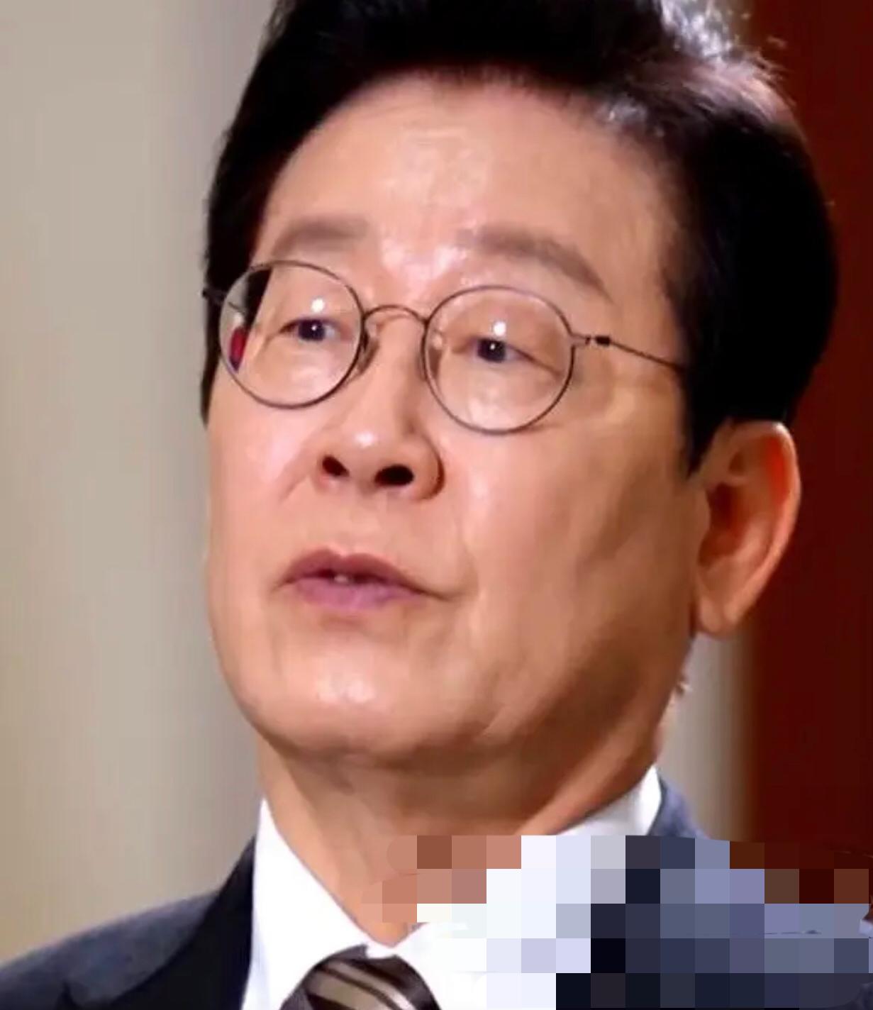 3月9日，韩国国防部宣布：美韩两军今天起展开以朝鲜半岛紧急事态为假设的例行大规模