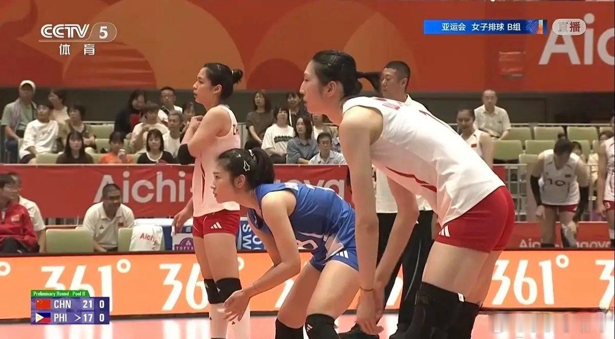 中国女排险胜菲律宾中国女排对阵菲律宾的比赛，纸面取胜，但比赛过程值得警惕。第二局