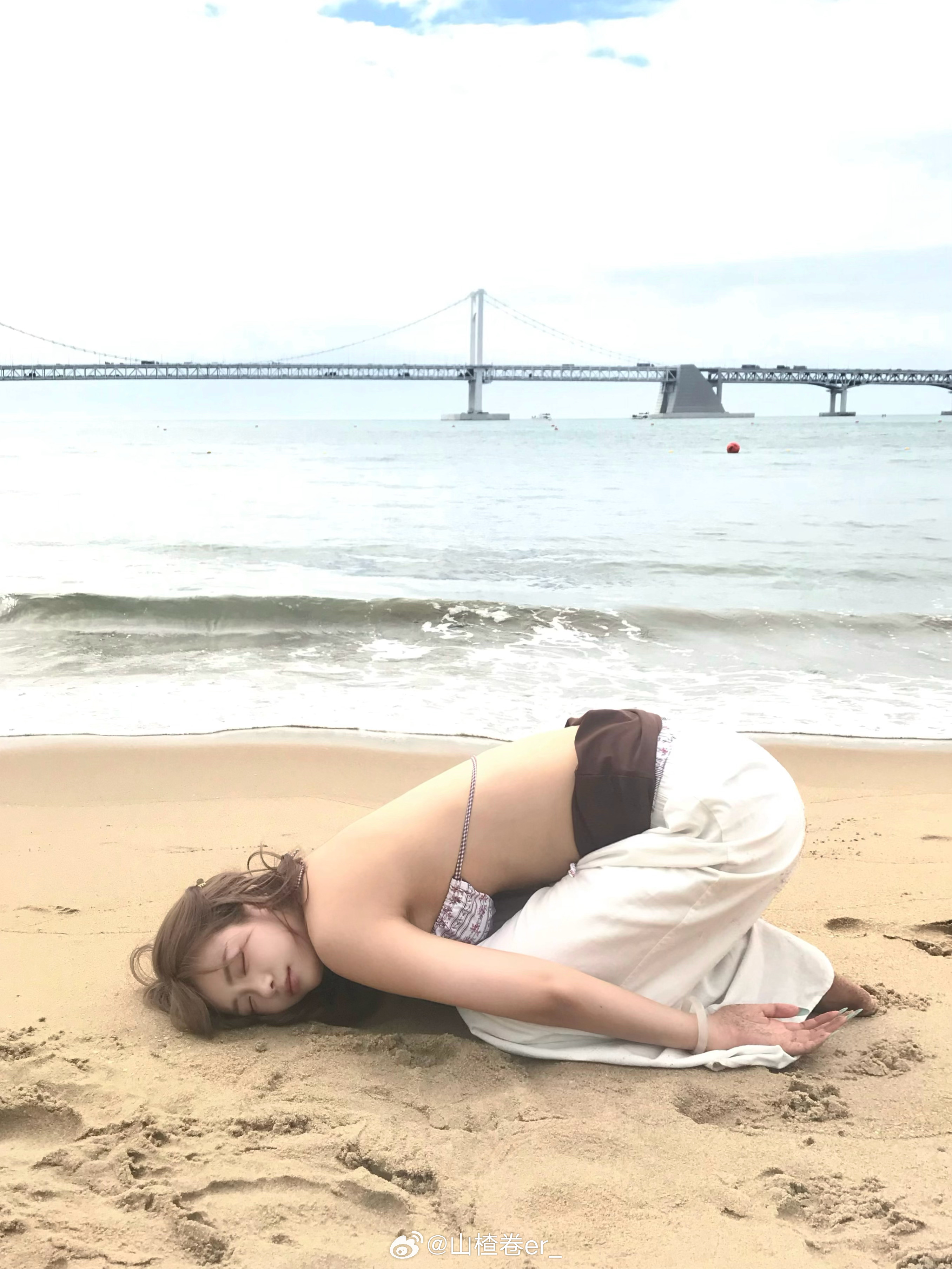 阴天的海☁️拍一拍 
