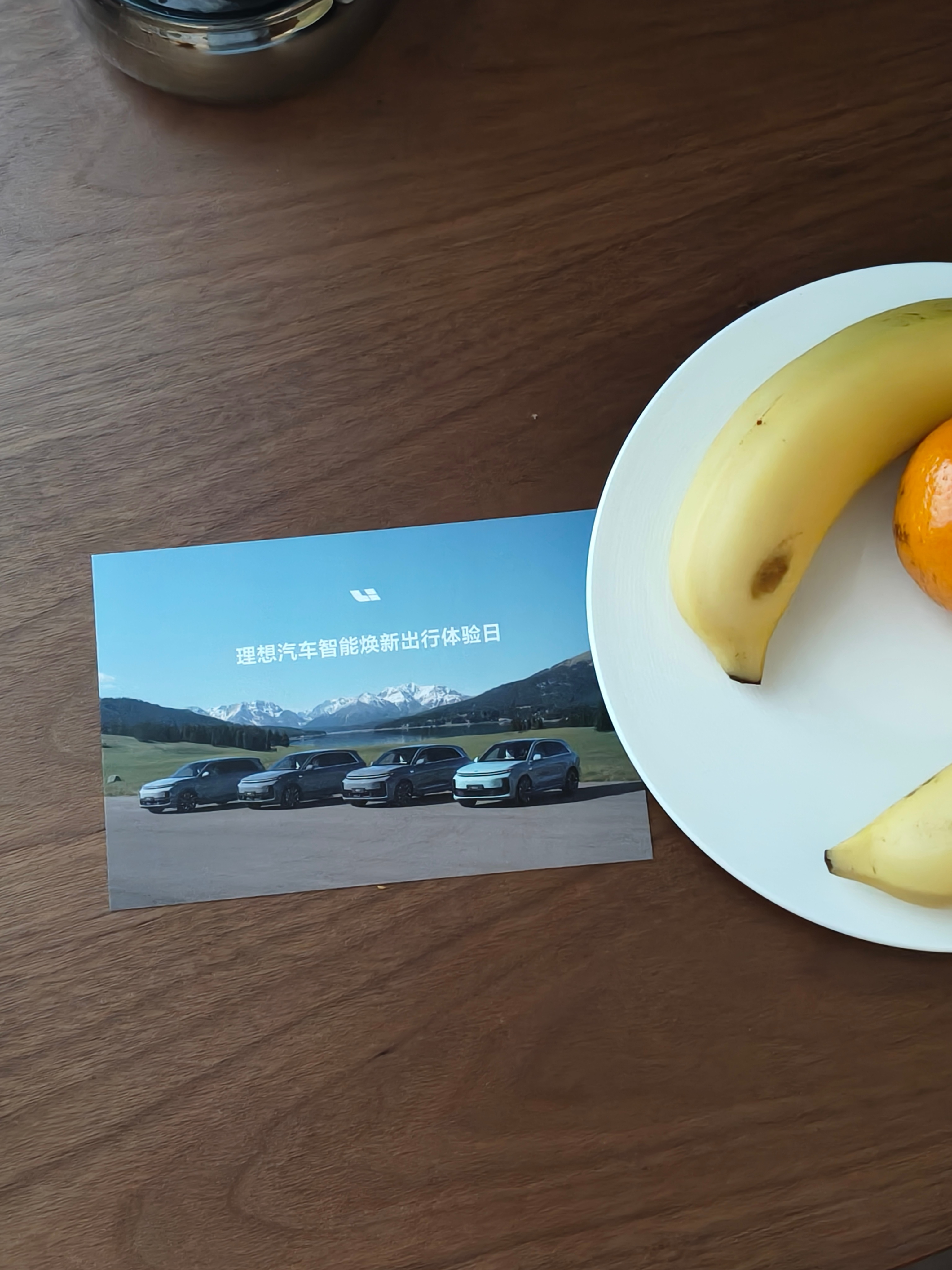 早啊！我边上就是阳澄湖，现在湖里头还有大闸蟹不？ ​​​