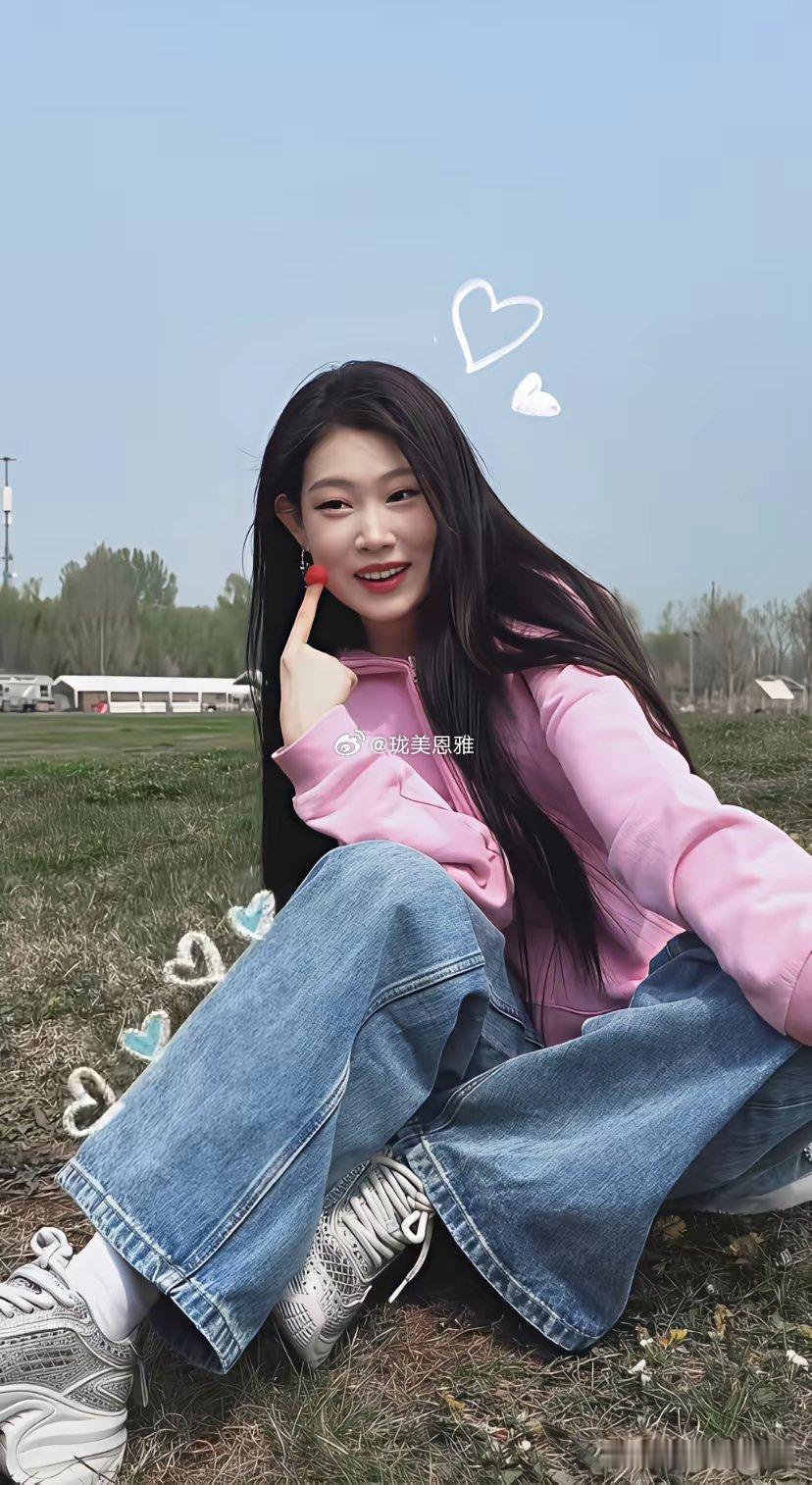 沈佳润怎么越来越好看了？是谁说她丑的，这不是挺清秀耐看的嘛 