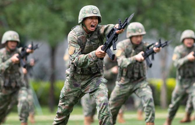 美国军事专家曾表示：如果美国阻挡中方收复台湾，那么中国的部队很有可能将美国多年布
