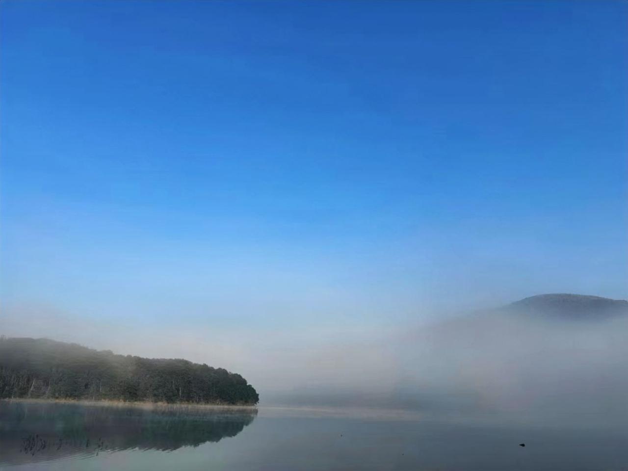 云雾缭绕人间仙境 风景 山水如画 云海 大山深处自然美