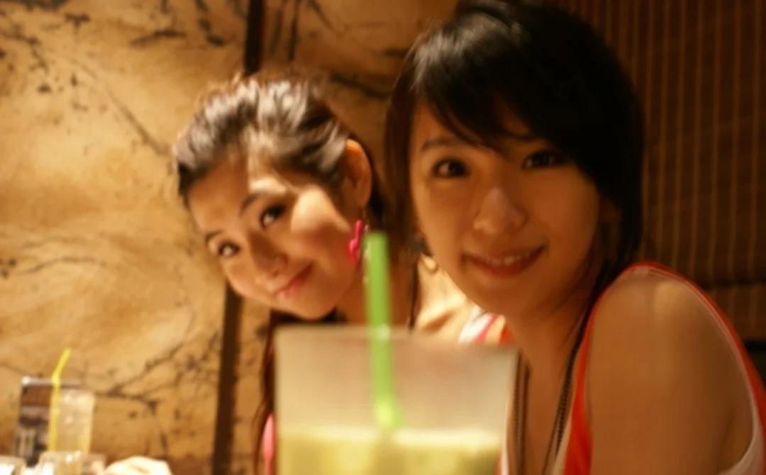 三小只★
SHE