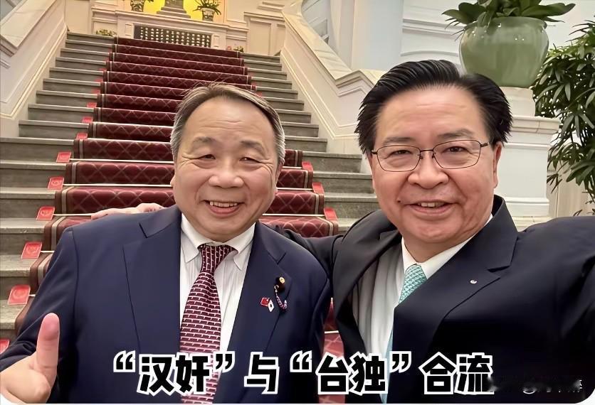 “台独”顽固分子吴钊燮9月10日在社交平台发文称：“石平参议员和我，都受到中国政
