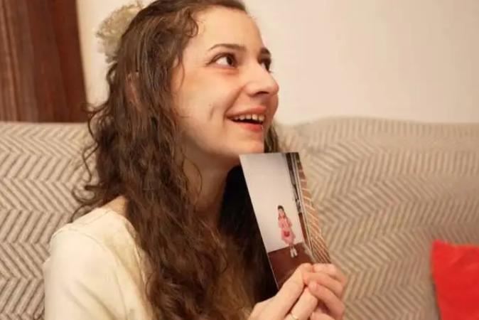 25岁女孩安乐死离世，临终遗言看哭全网！父亲却联合律师“死磕”谁赢了！

3月2