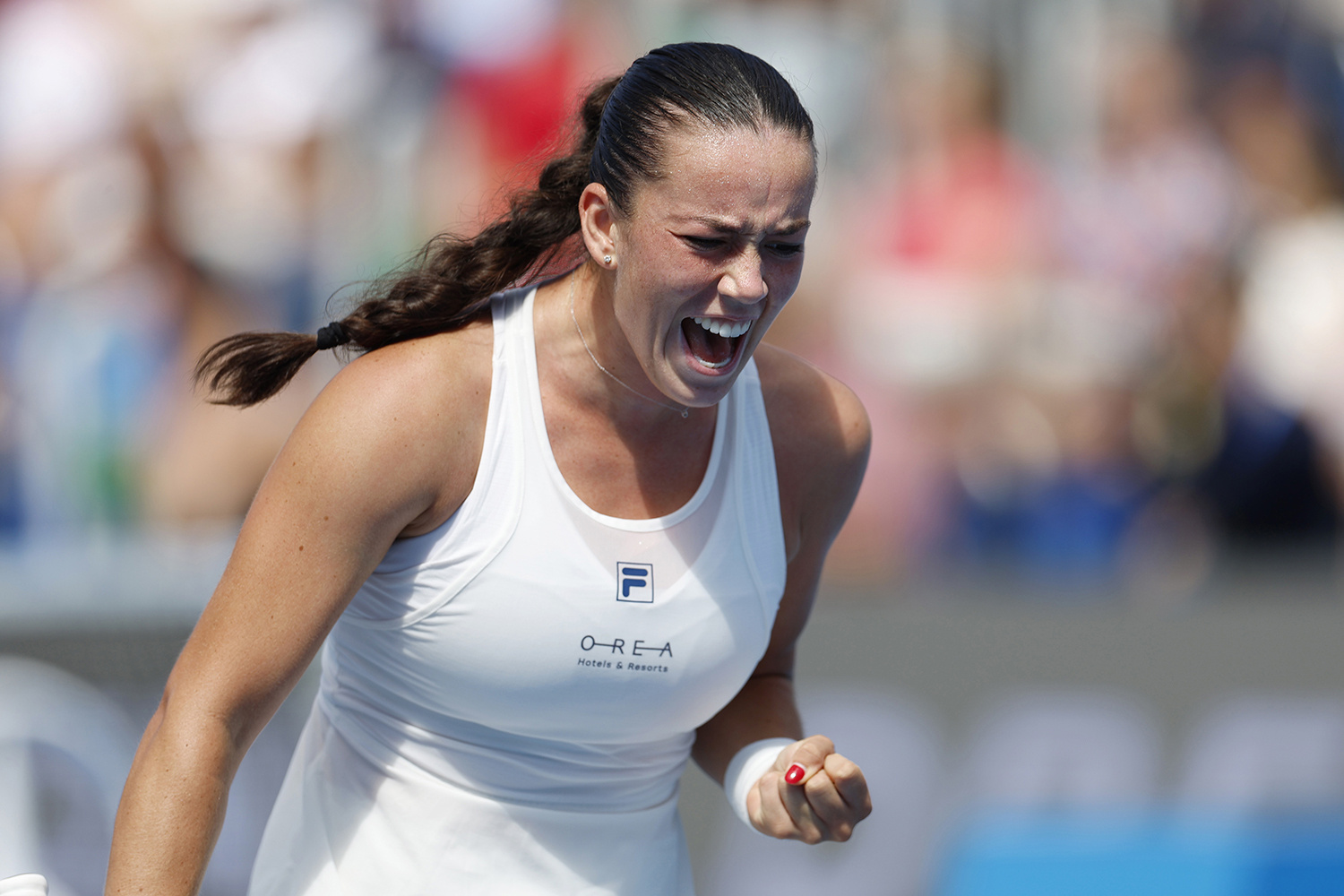 WTA250布拉格站四强对阵🎾瓦伦托娃 vs 斯尼古尔塔格尔 vs 克雷吉茨科