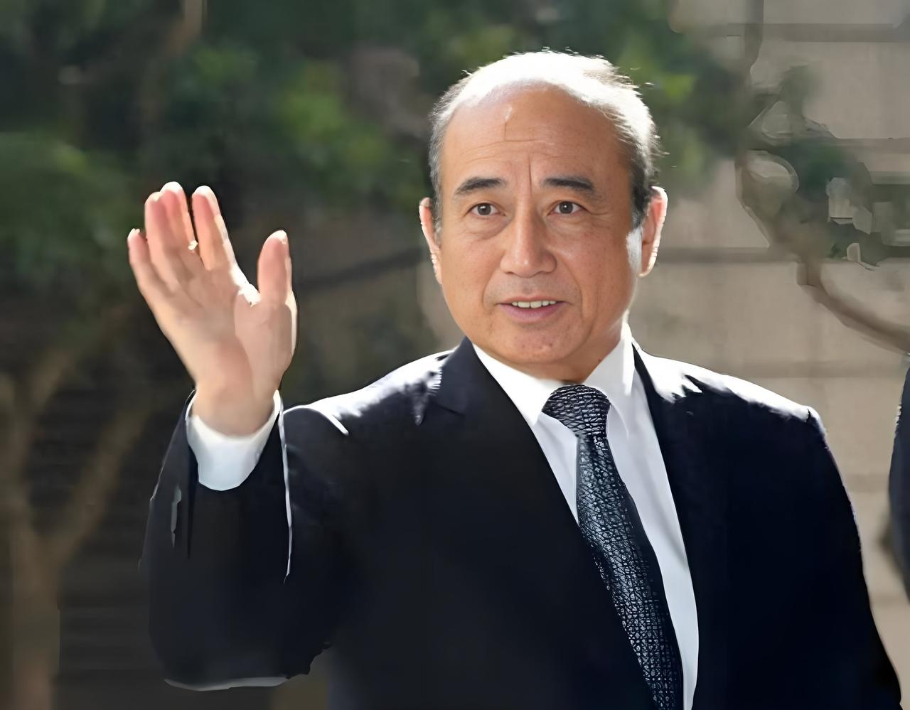王金平出人意料，打破国民党的“不统不独不武”基调。
近日，王金平突然在两岸关系上