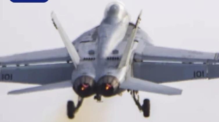 快报！快报！波兰一周之内三次拦截俄战机。当地时间10月31日，波兰武装司令部发布