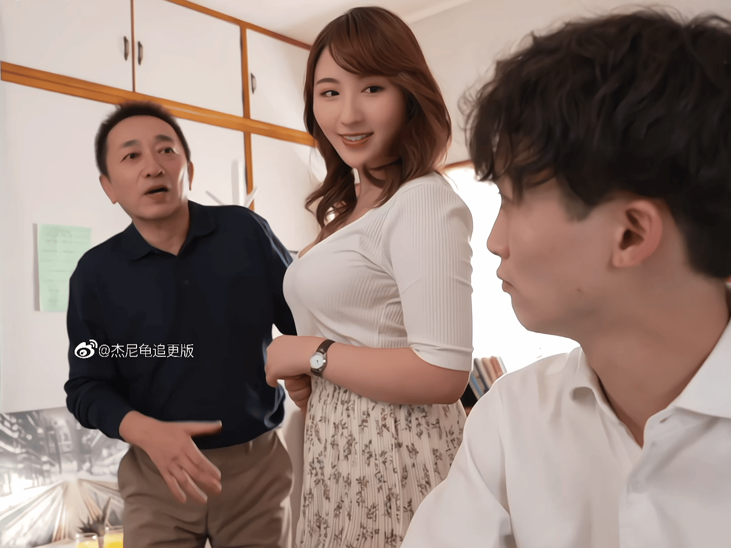 开小灶 