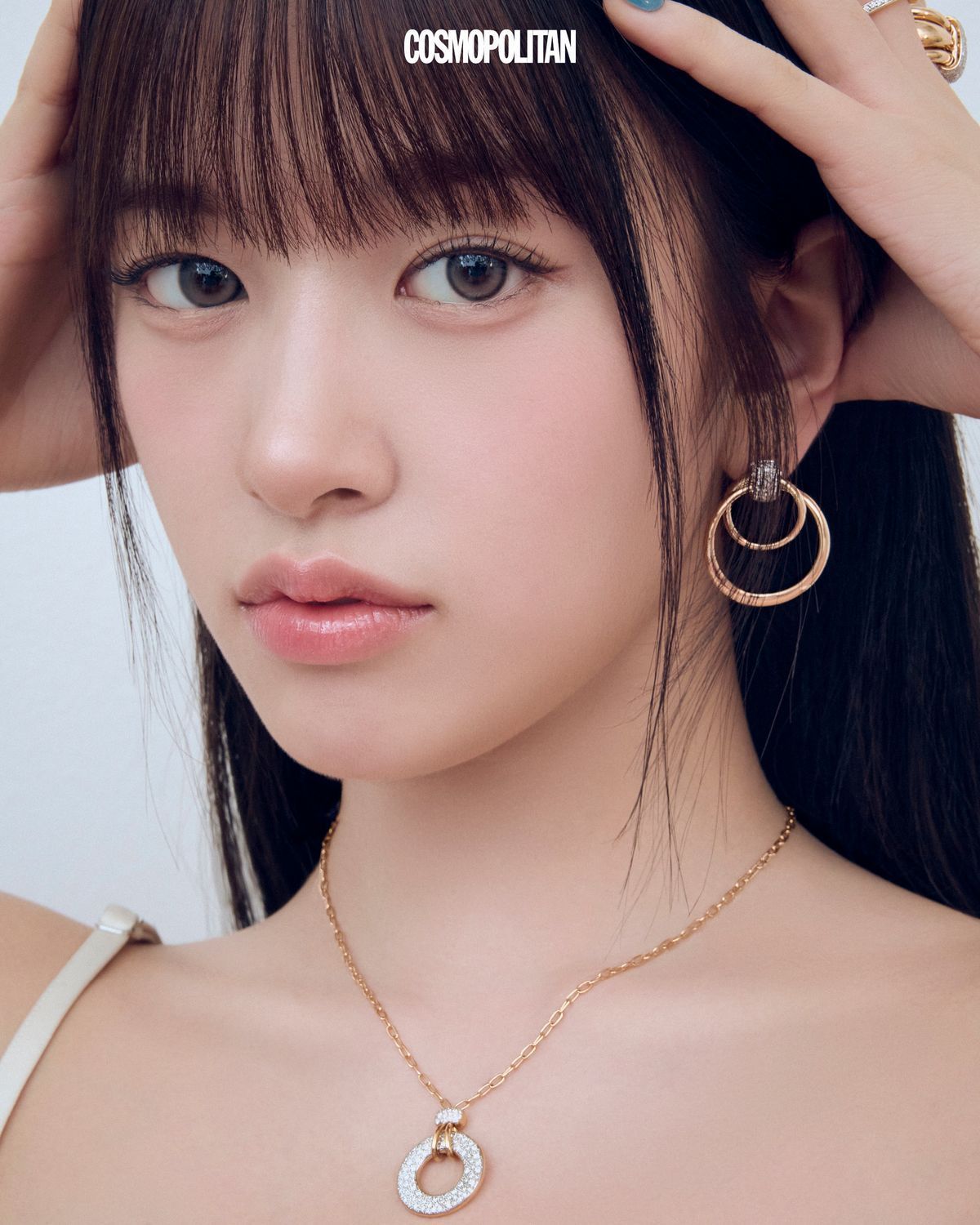 安宥真  x  COSMOPOLITAN Korea March 2026，Po