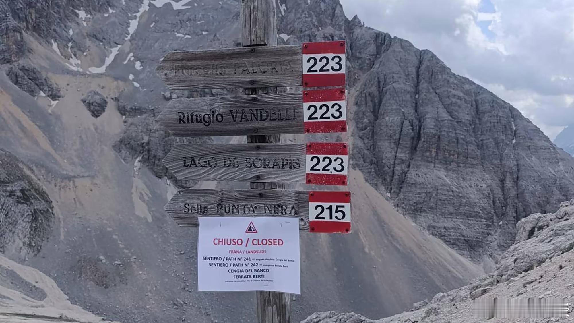 【一名英国徒步旅行者在意大利山脉需要救援，面临1.6万美元的罚款】[任性的代价，