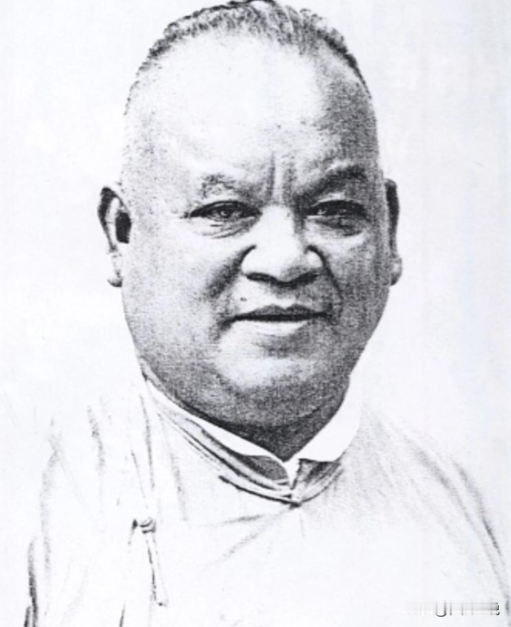 抗战时期，大白兔奶糖的创始人冼冠生，竭尽所能的支援抗日，然而1952年，他却在上