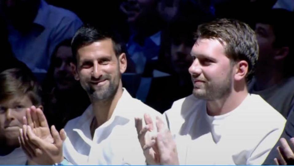 巨头德约科维奇带儿子携东契奇现身马德里欧冠男篮比赛现场
        北京时间