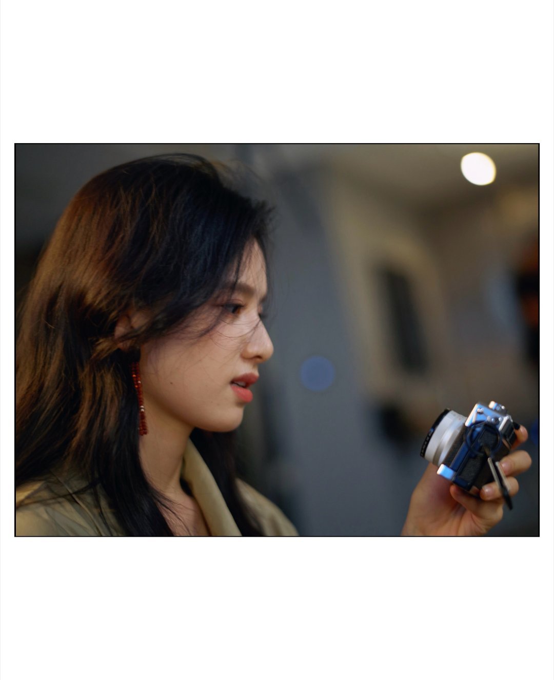 李现拍张婧仪侧脸这么美谁不想拍呢？我也想拍张婧仪陈清雾