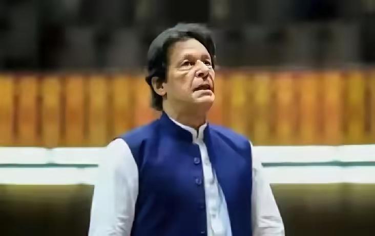 ​​巴基斯坦突然宣布了
​​巴基斯坦前总理伊姆兰·汗和妻子被判处十七年监禁，缘由