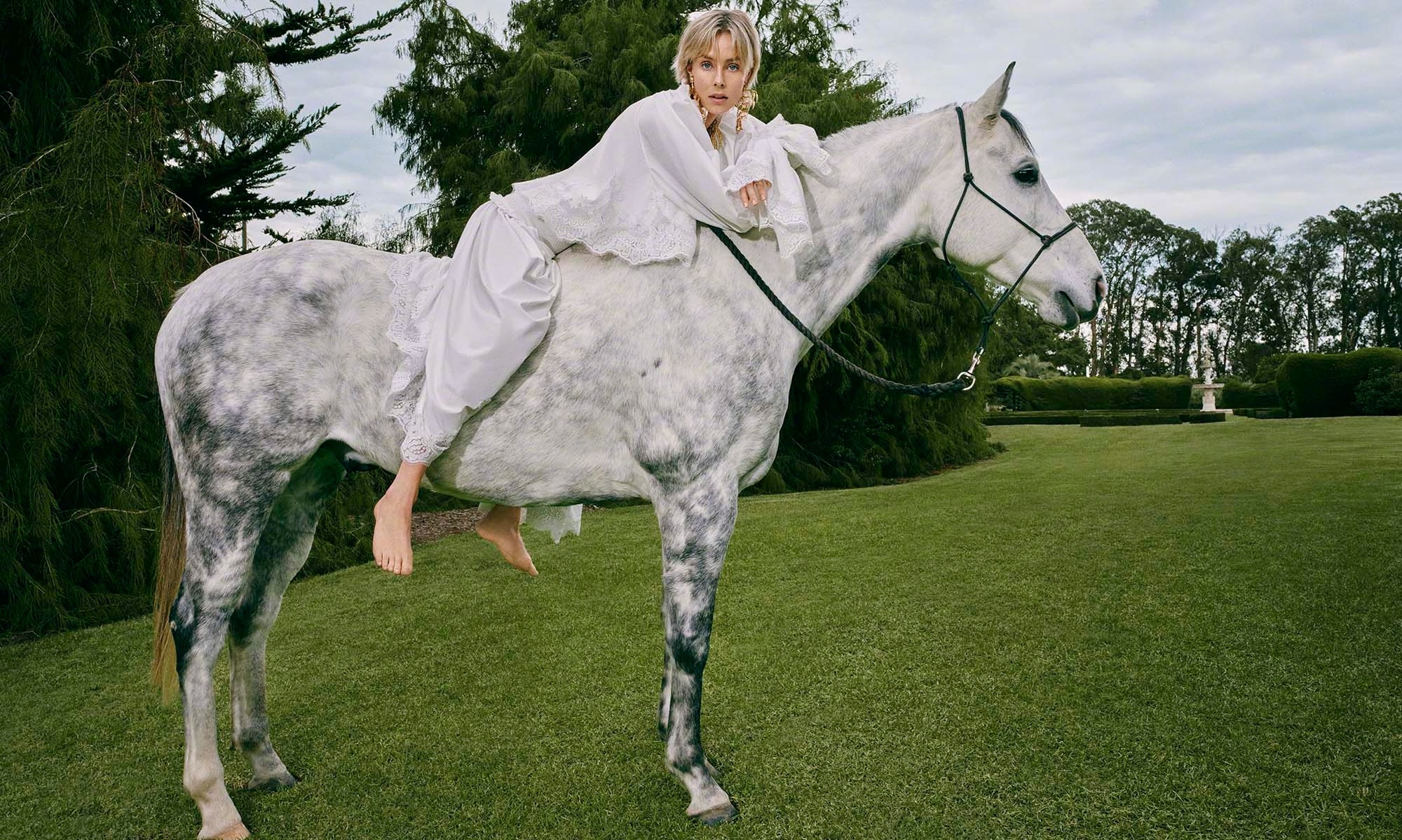 Zimmermann S/S 2026 Campaign 💐🏰⛲️  风格大