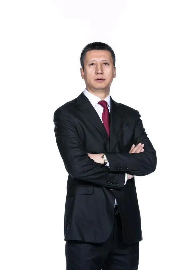 朱俊龙今天忽然受伤，希望不是给国家队开了个受伤的头

亚运会，接上了世界杯，大家