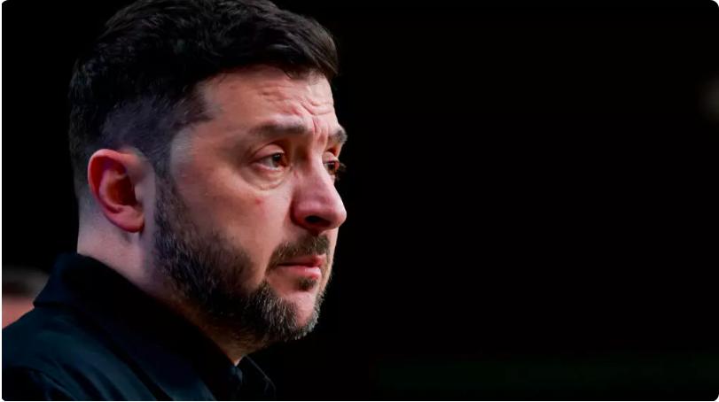 泽连斯基 2026 新年谈话：乌克兰要和平但绝不能亡国

世界各地在灯火中迎接新