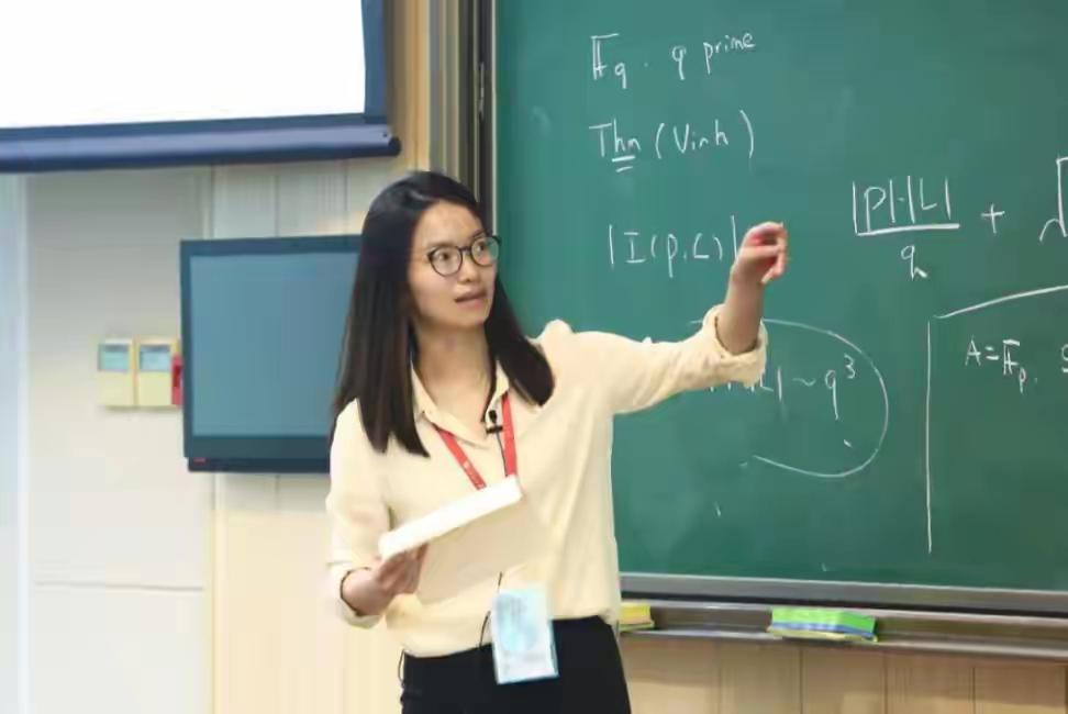 官媒发文，王虹再破天花板，让韦神和整个学术圈都“沉默”了！
 
阅读此文前，麻烦