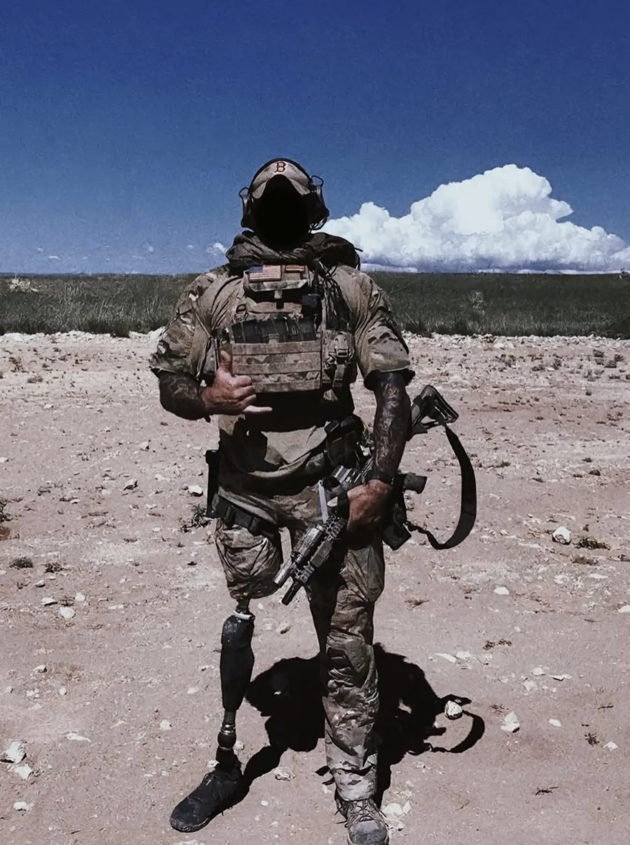 光是站在那就感觉他强的可怕