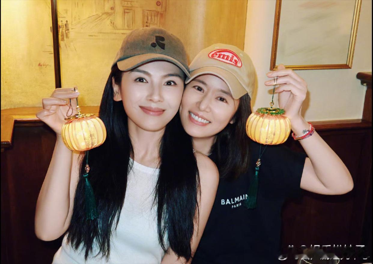 1.杨紫现在圈内地位上升很多，现在长剧开的有限，尤其班底好的大制作，基本上都要经