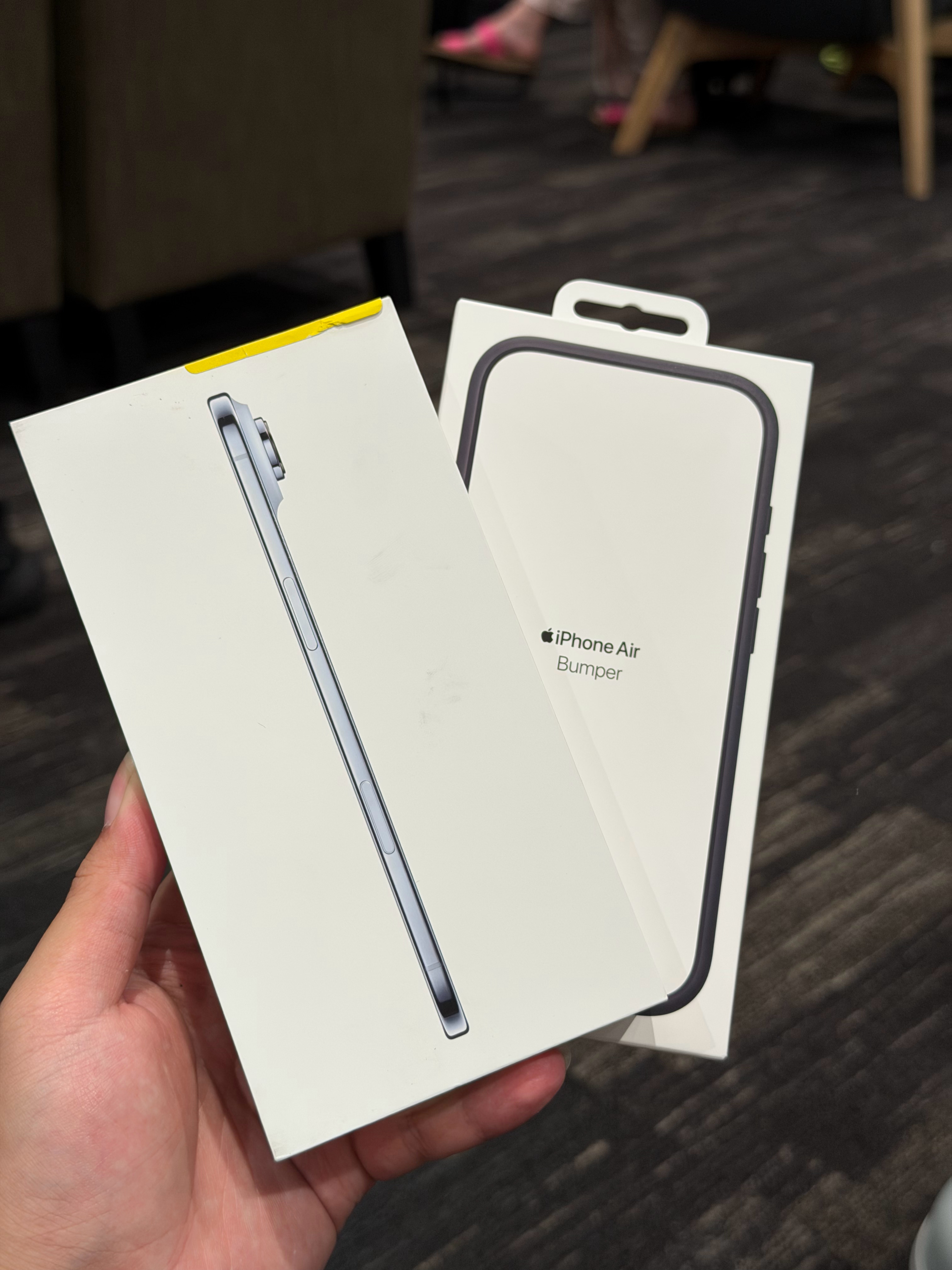 从新西兰离开前，在机场免税买了个iPhone Air，算下来价格和大陆一样，但是